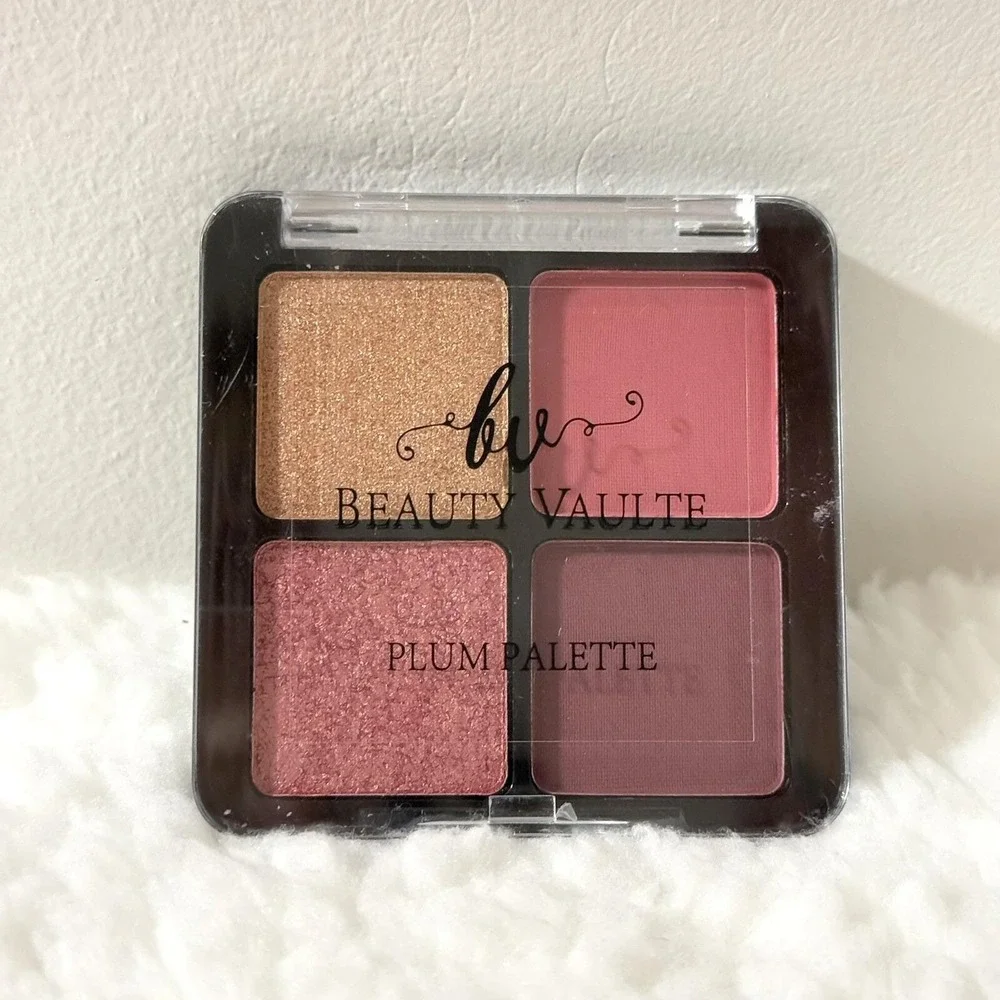 Beauty Vaulte everyday shipping perfect